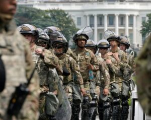 Cảnh sát Los được yêu cầu báo cáo với FBI – Little Saigon TV